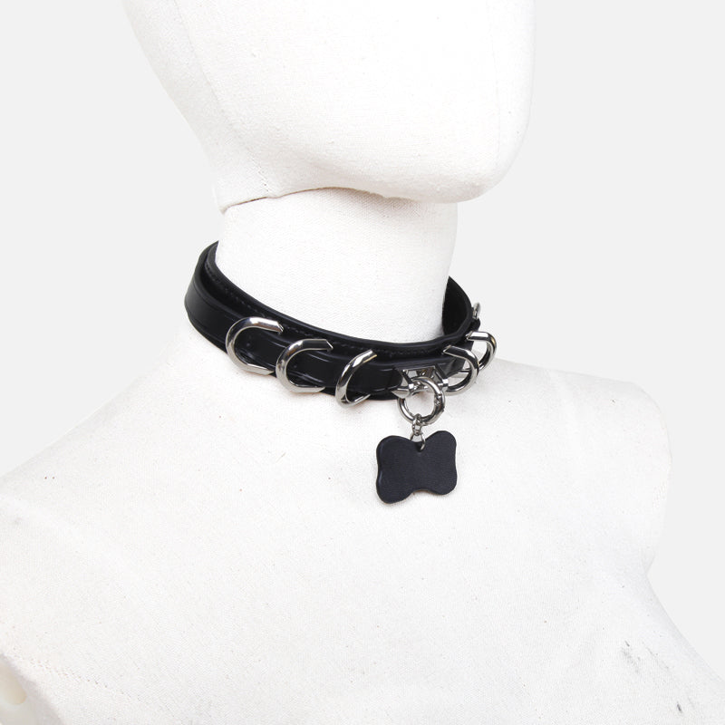 WILDCHOK Genuine Cowhide Leather Choker with Detachable Bone‑Shaped Charm Tag