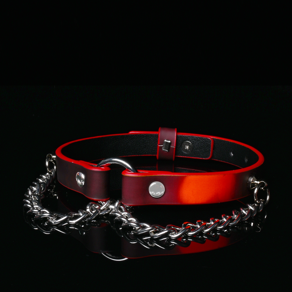 WILDCHOK Heat‑Reactive Color Changing PU Choker Necklace with Metal Chain Detail