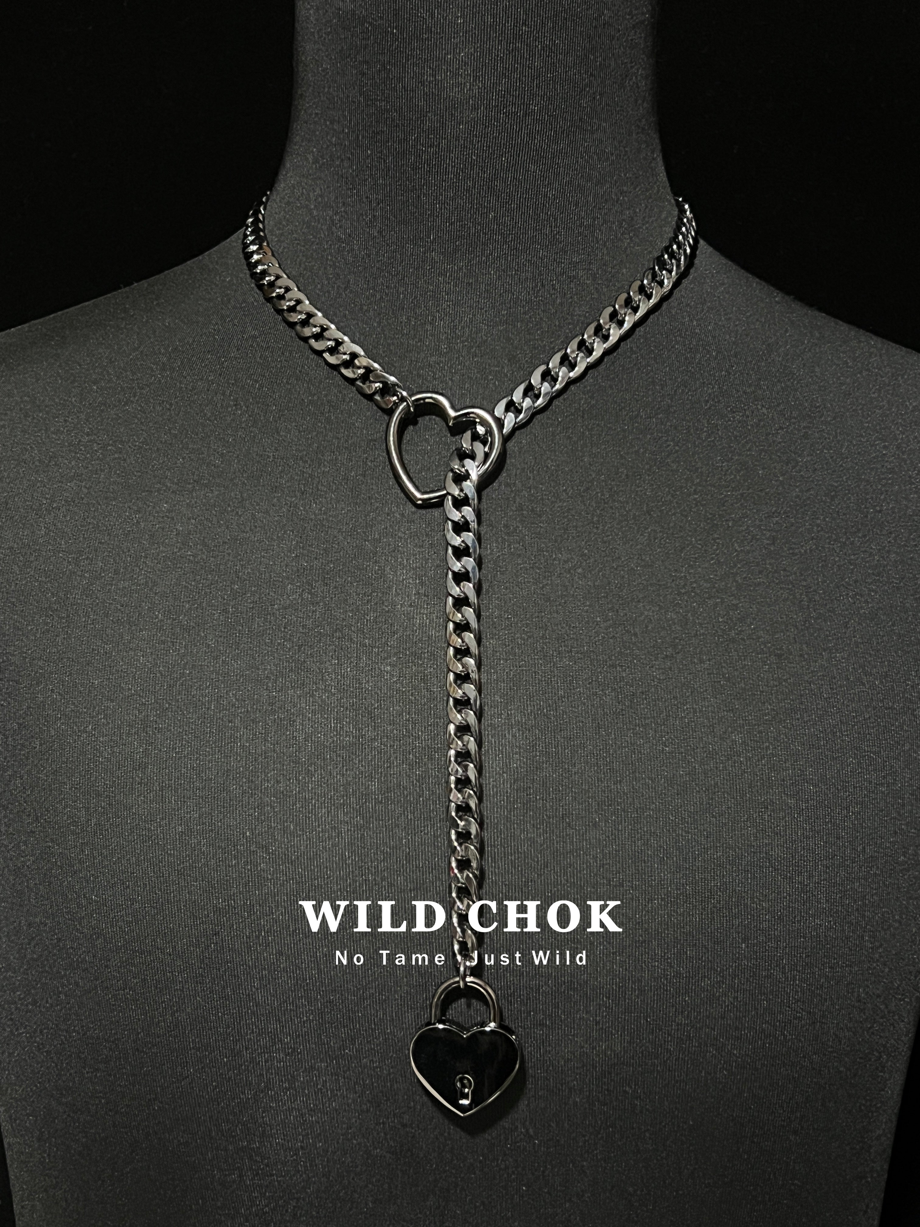 WILDCHOK Titanium Steel Choker - Silver Heart Lock Curb Chain Y-Drop Daily Party Fashion Accessory