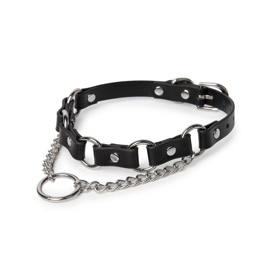 WILDCHOK Black PU Leather Choker | Multi O‑Ring Hardware with Front Chain Pendant