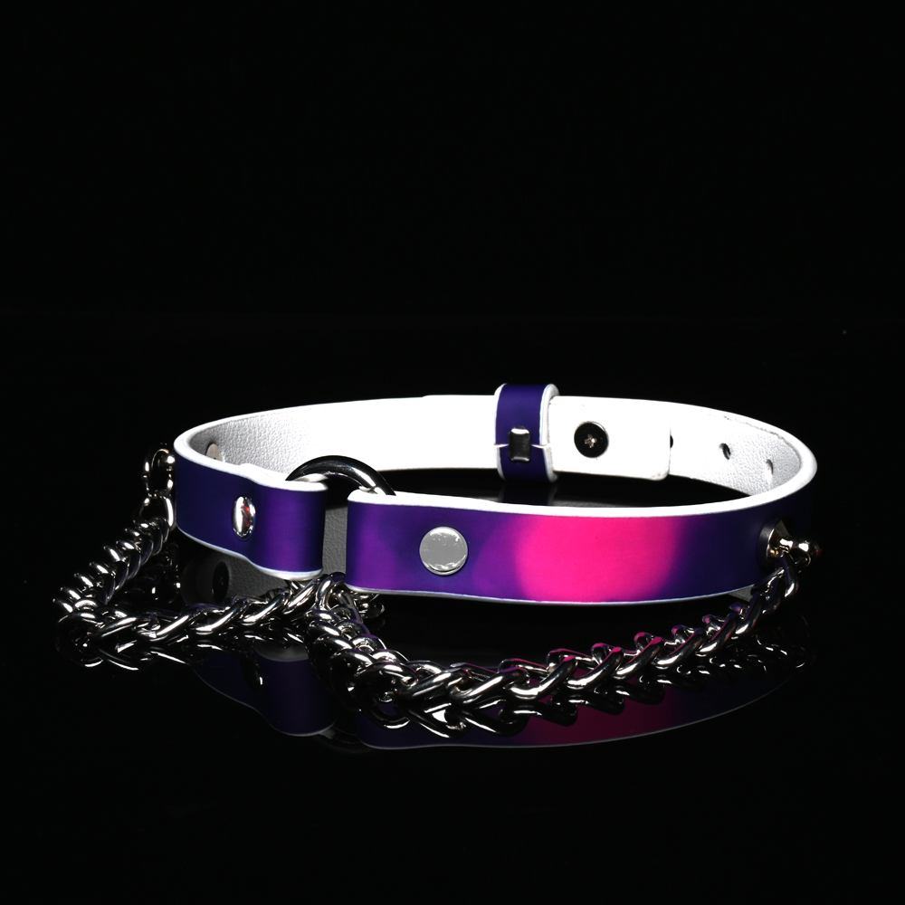 WILDCHOK Heat‑Reactive Color Changing PU Choker Necklace with Metal Chain Detail
