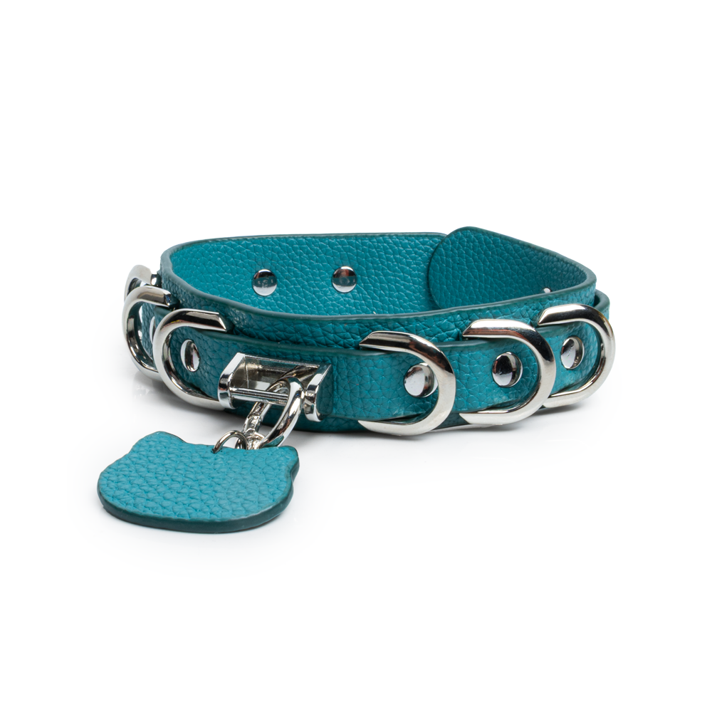 WILDCHOK Double‑Layer PU Choker, Removable Cat‑Shaped Tag Faux Leather Necklace
