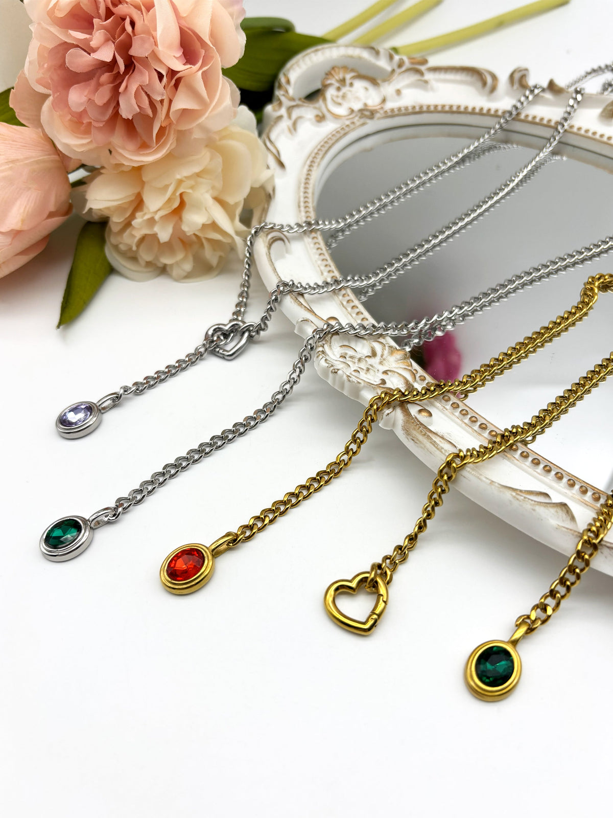 WILDCHOK - Crystal Charm Loop Slip Choker