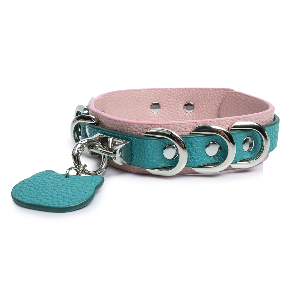 WILDCHOK Double‑Layer PU Choker, Removable Cat‑Shaped Tag Faux Leather Necklace