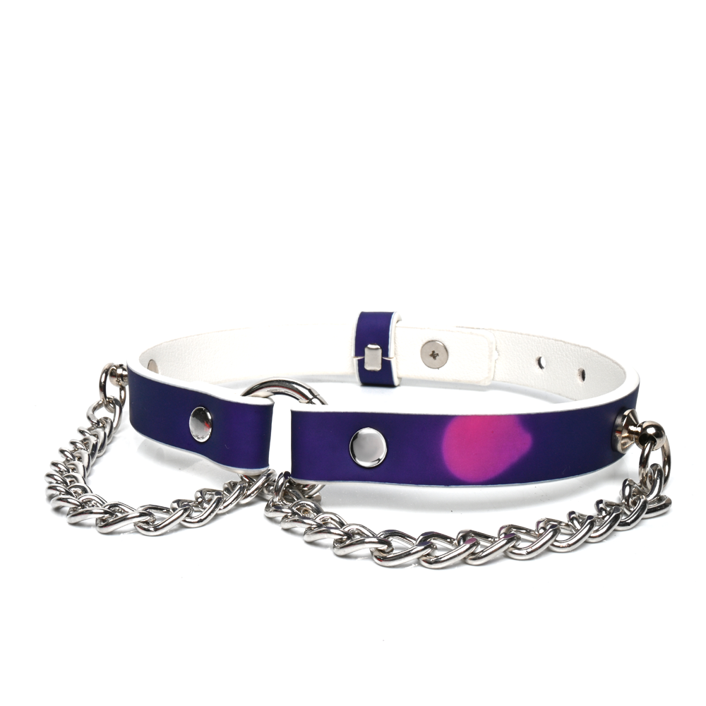 WILDCHOK Heat‑Reactive Color Changing PU Choker Necklace with Metal Chain Detail