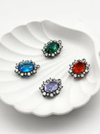 WILDCHOK - Gemstone Charm Loop Choker