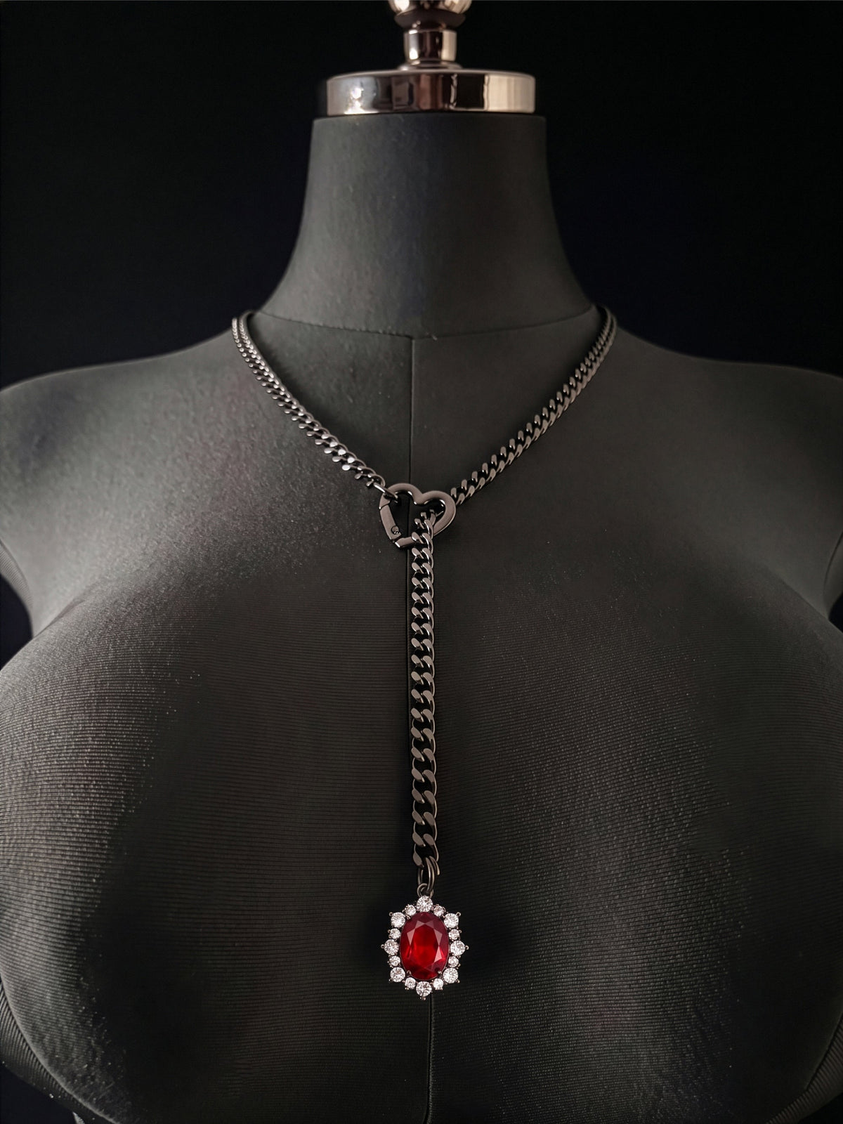 WILDCHOK - Gemstone Charm Slip Chain Choker