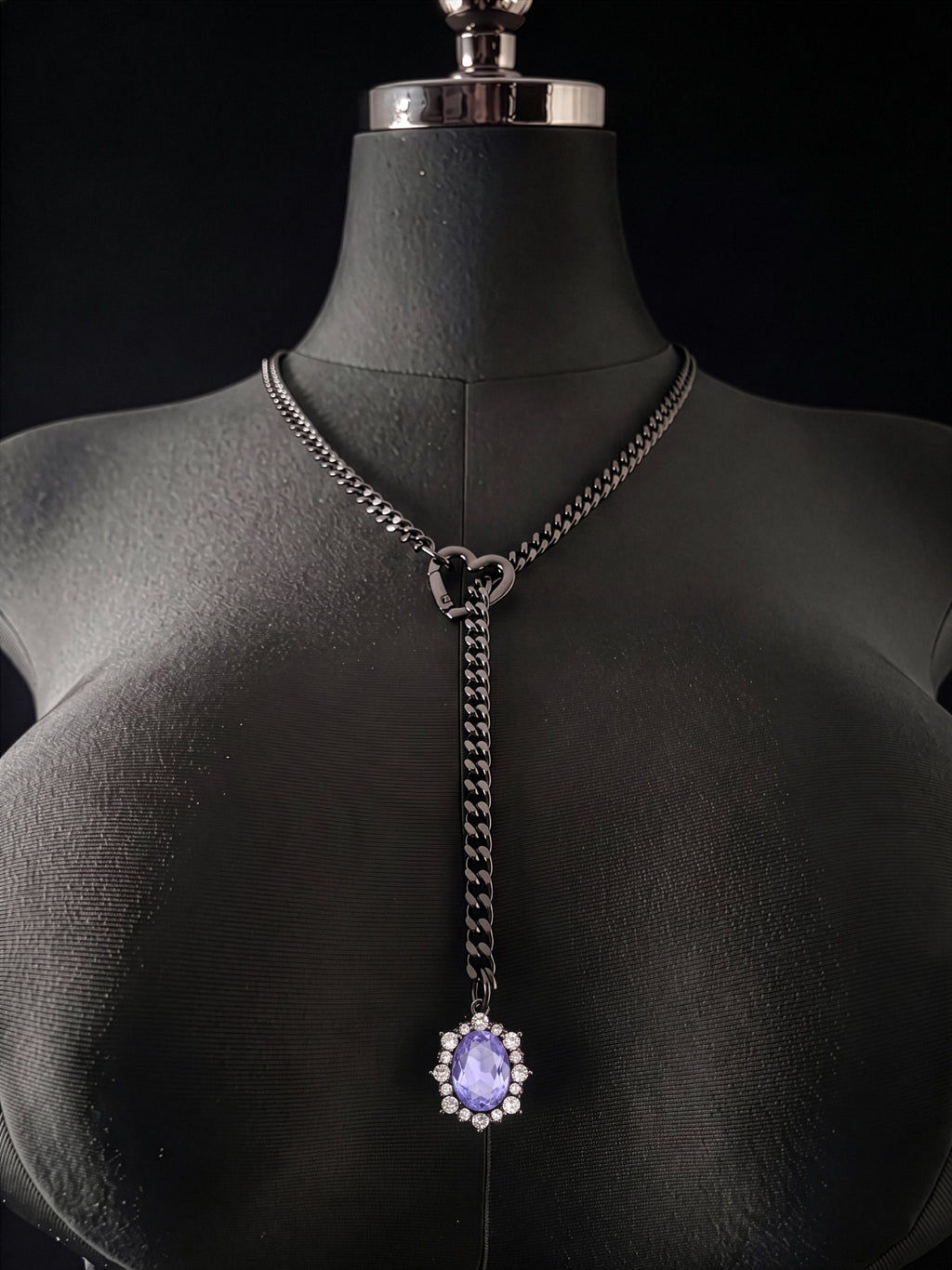 WILDCHOK - Gemstone Charm Slip Chain Choker