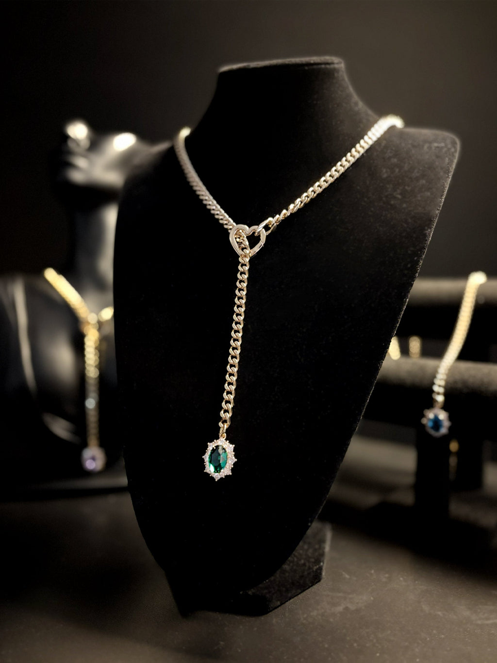 WILDCHOK - Gemstone Charm Slip Chain Choker