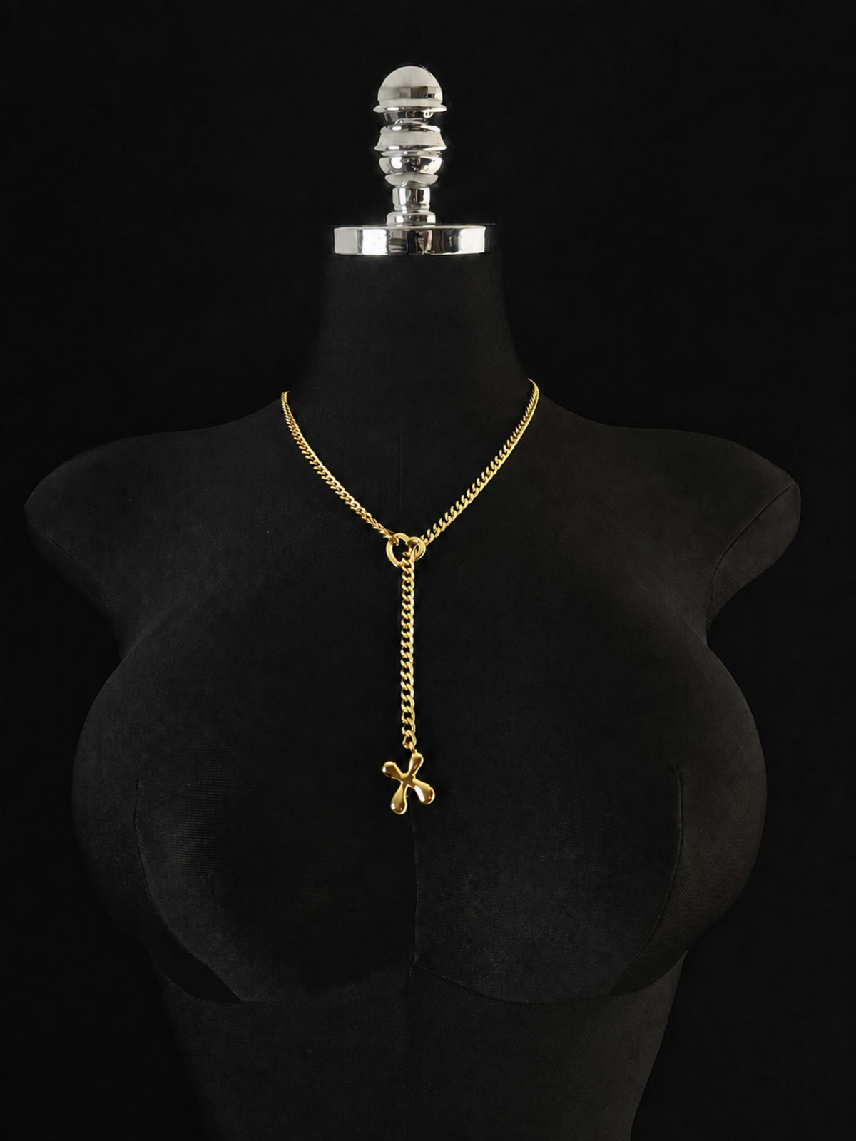 WILDCHOK - Initial Charm Slip Chain Choker
