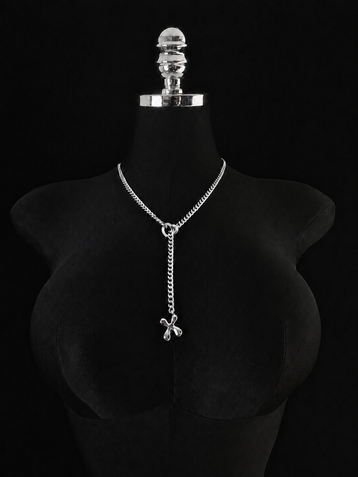 WILDCHOK - Initial Charm Slip Chain Choker