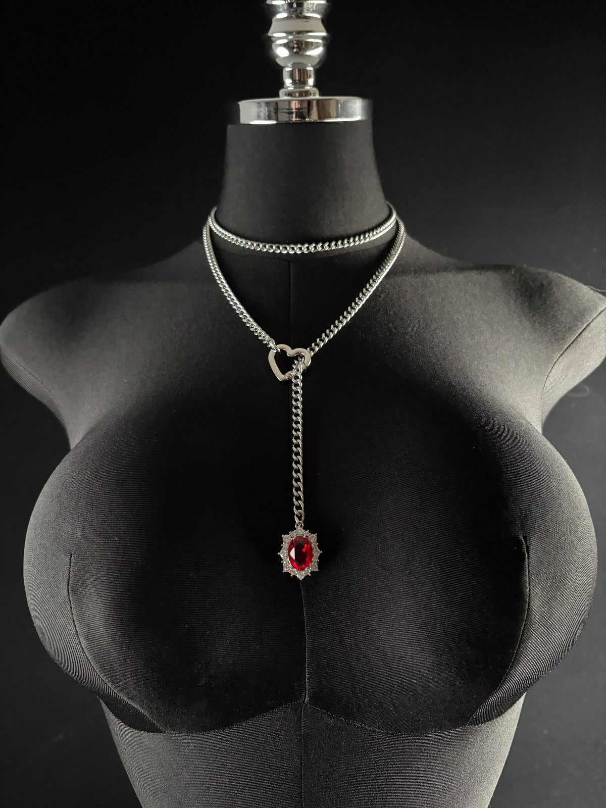 WILDCHOK - Gemstone Charm Loop Choker