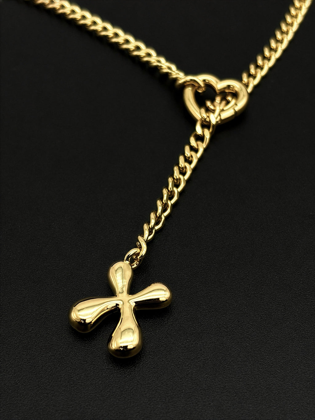 WILDCHOK - Initial Charm Loop Choker
